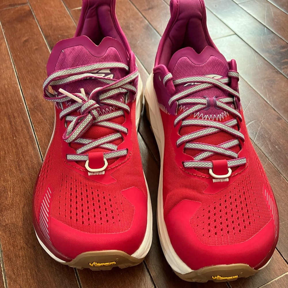 Women’s Altra Olympus 5, size 8. Brand new.